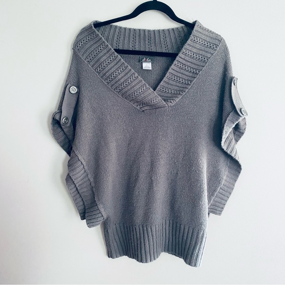 dots Women's Dark Gray Short Sleeve V Neck Knit Sweater Size Large